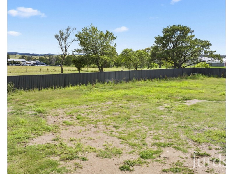 21 Gallant Place, Lochinvar NSW 2321