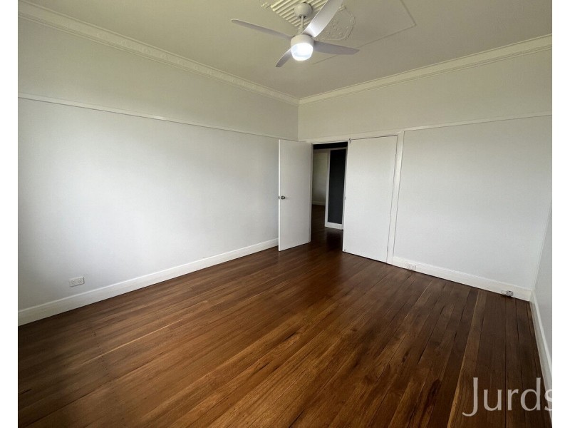 37 Melbourne Street, Abermain NSW 2326