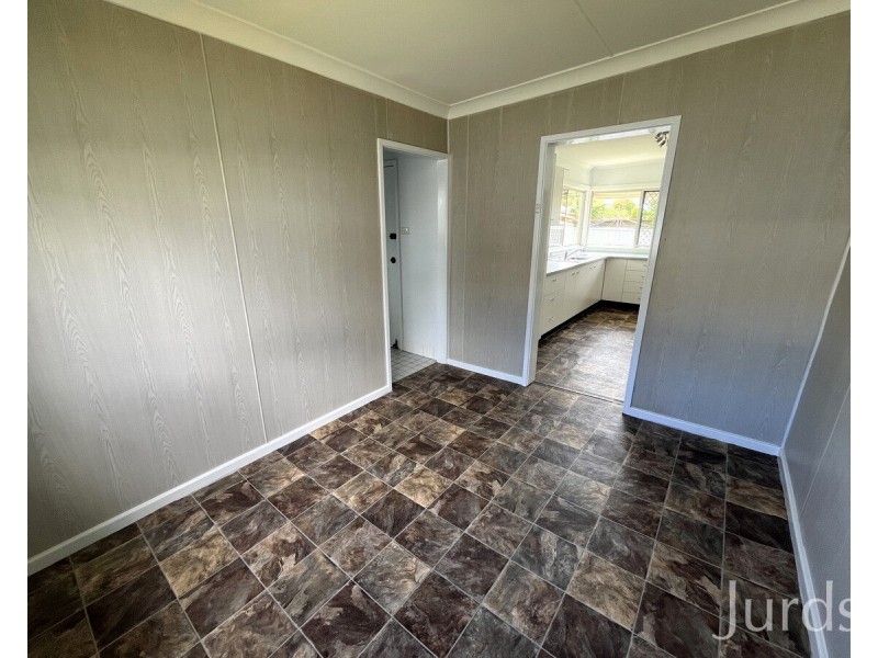 37 Melbourne Street, Abermain NSW 2326
