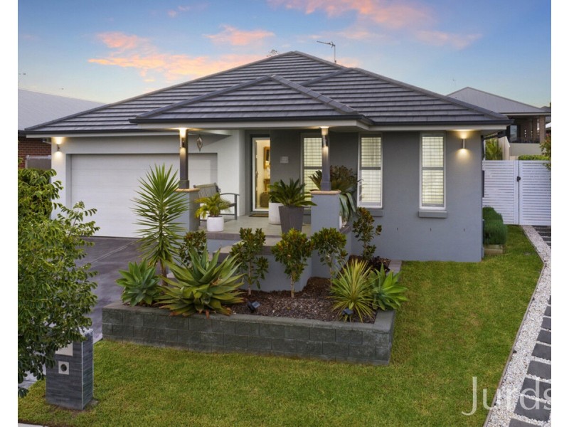 17 Emerton Road, North Rothbury NSW 2335