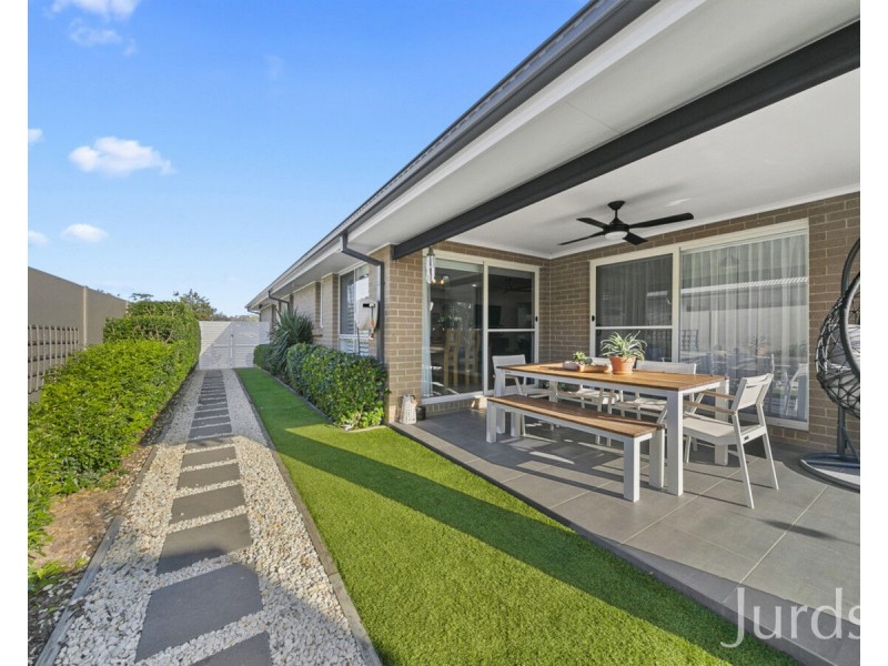 17 Emerton Road, North Rothbury NSW 2335