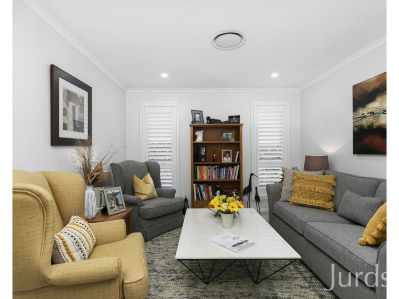 17 Emerton Road, North Rothbury NSW 2335