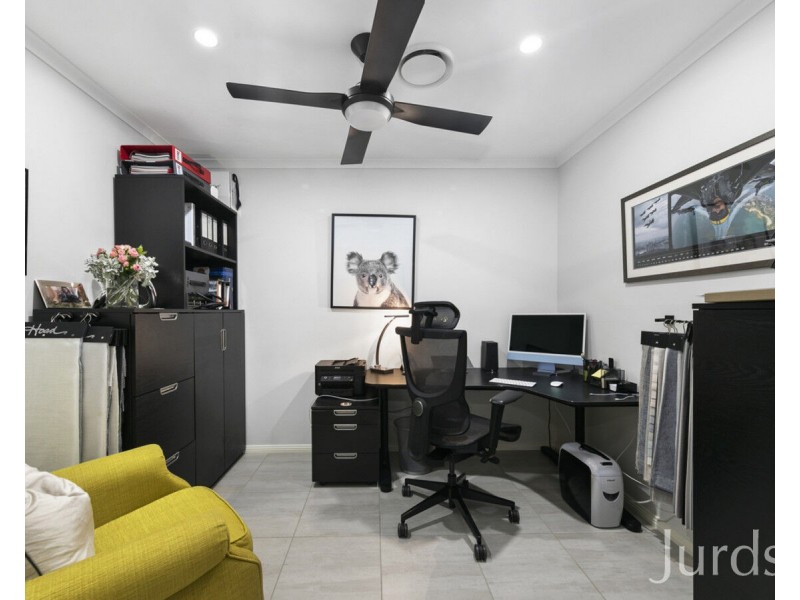 17 Emerton Road, North Rothbury NSW 2335