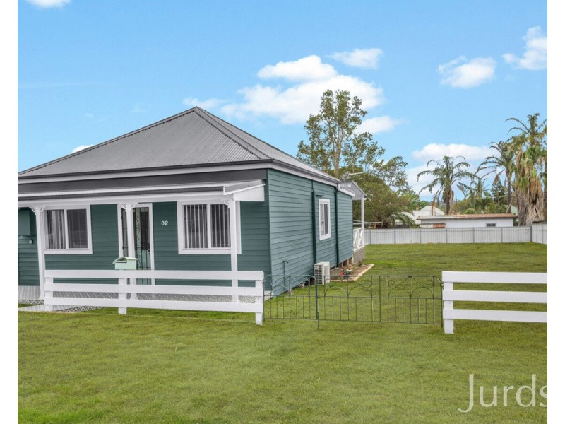 32 Love Street, Cessnock NSW 2325