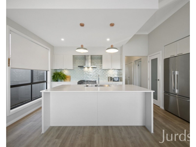 103 Tooze Circuit (Huntlee), North Rothbury NSW 2335