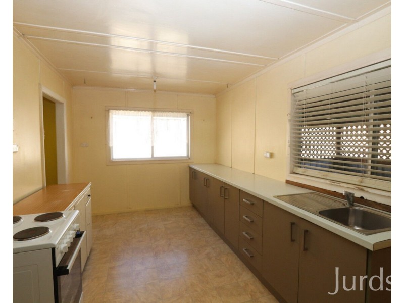 7 Chidgey Street, Cessnock NSW 2325