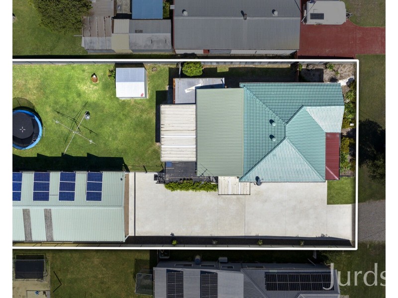 4 Fourth Street, Weston NSW 2326
