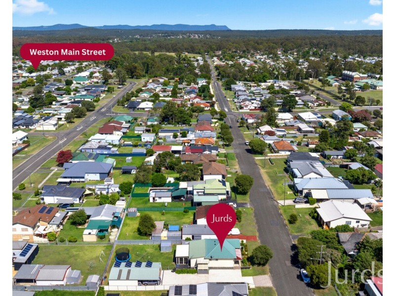 4 Fourth Street, Weston NSW 2326