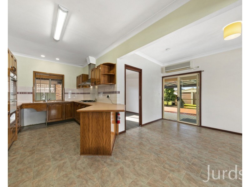 28 Anzac Avenue, Cessnock NSW 2325