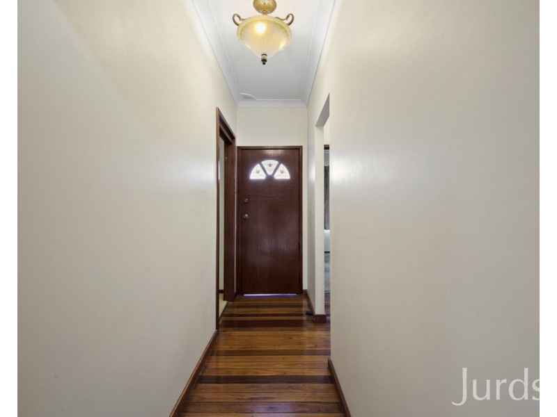 28 Anzac Avenue, Cessnock NSW 2325