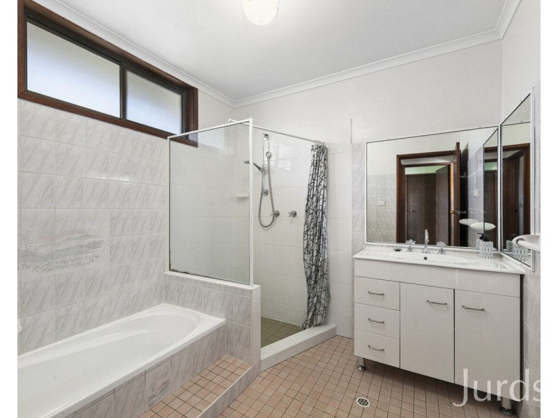 28 Anzac Avenue, Cessnock NSW 2325