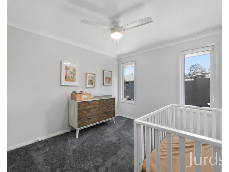 15 Abberton Parkway, North Rothbury NSW 2335