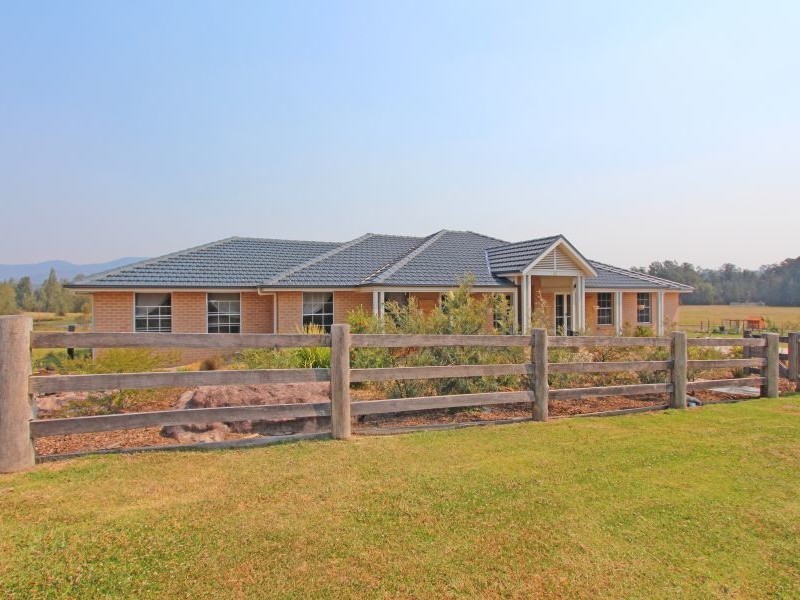 32 South Street, Ellalong NSW 2325