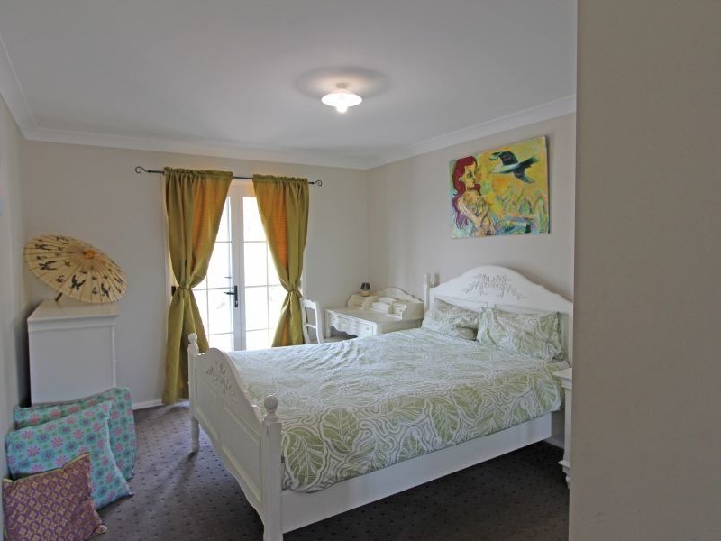 32 South Street, Ellalong NSW 2325