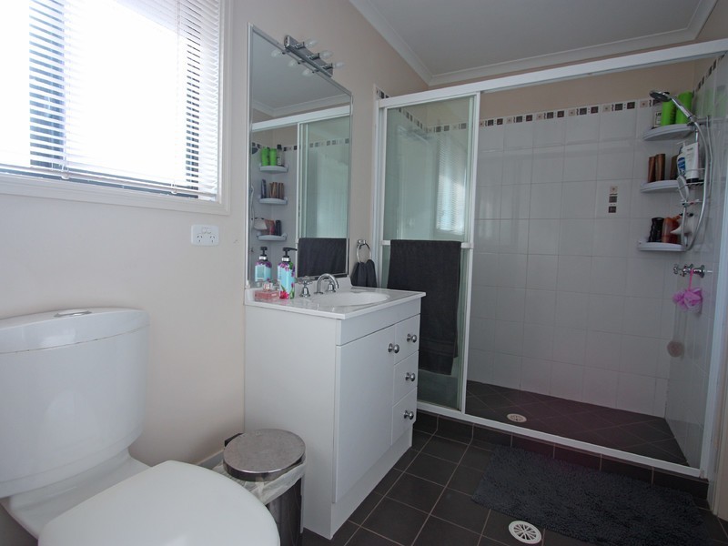 2A William Street, Paxton NSW 2325