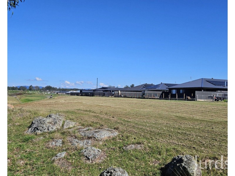 48 Ballyneal Crescent, Heddon Greta NSW 2321