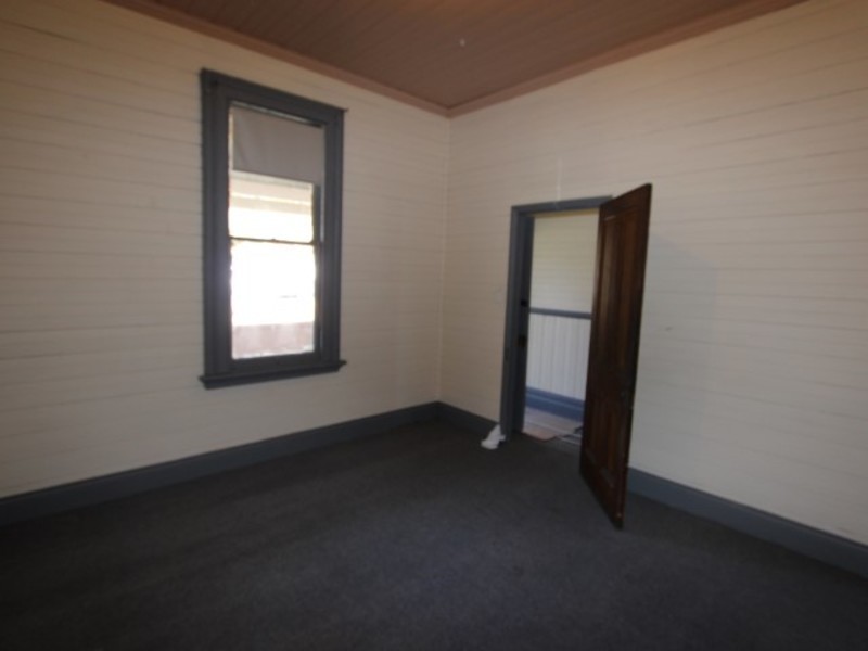 12 Yango Street, Cessnock NSW 2325