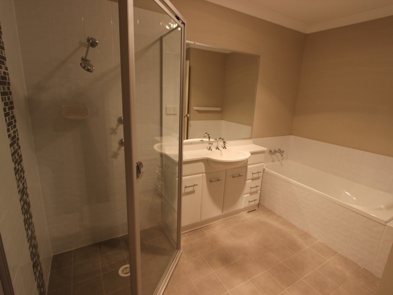 1/56A Anzac Avenue, Cessnock NSW 2325