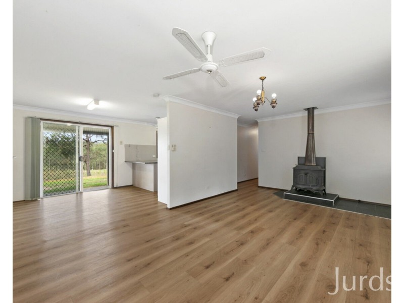 93 Lindsay Road, North Rothbury NSW 2335
