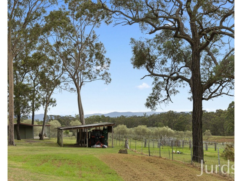 93 Lindsay Road, North Rothbury NSW 2335