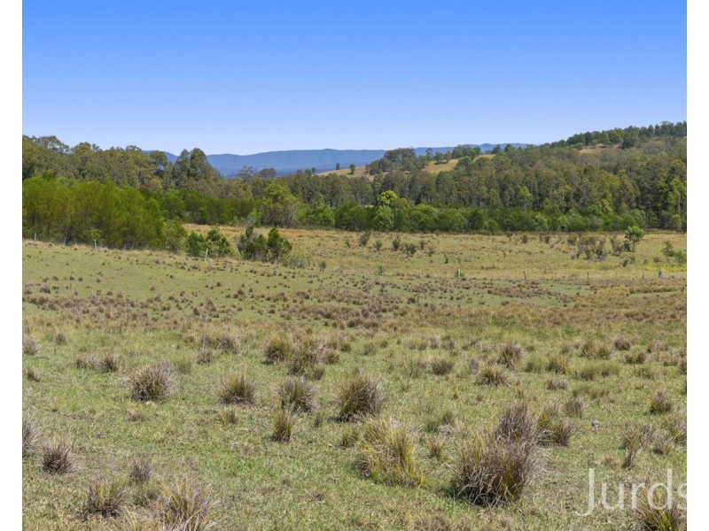 324 Wollong Road, Quorrobolong NSW 2325