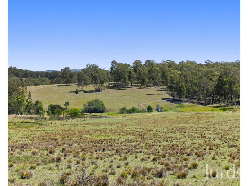 324 Wollong Road, Quorrobolong NSW 2325