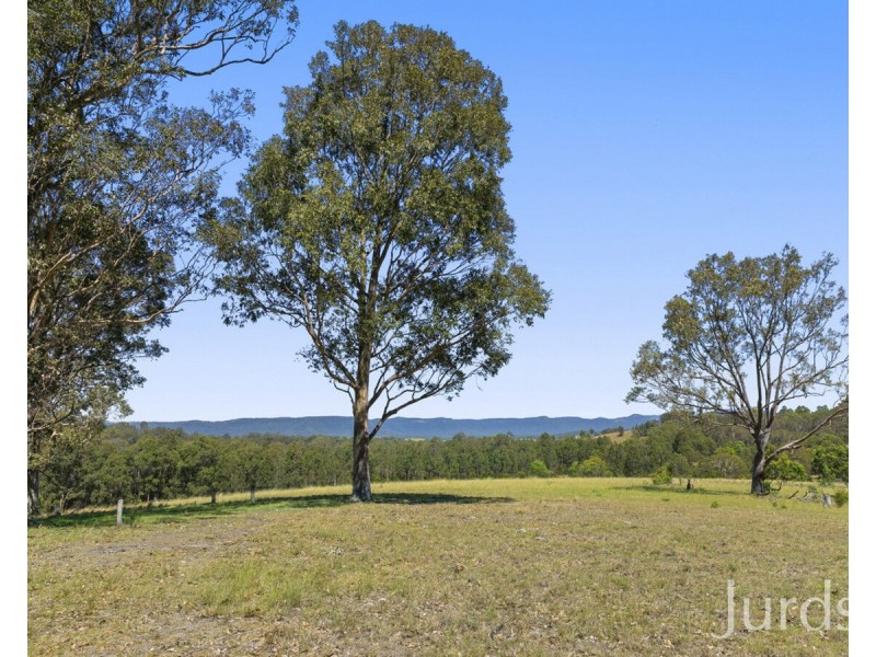 324 Wollong Road, Quorrobolong NSW 2325