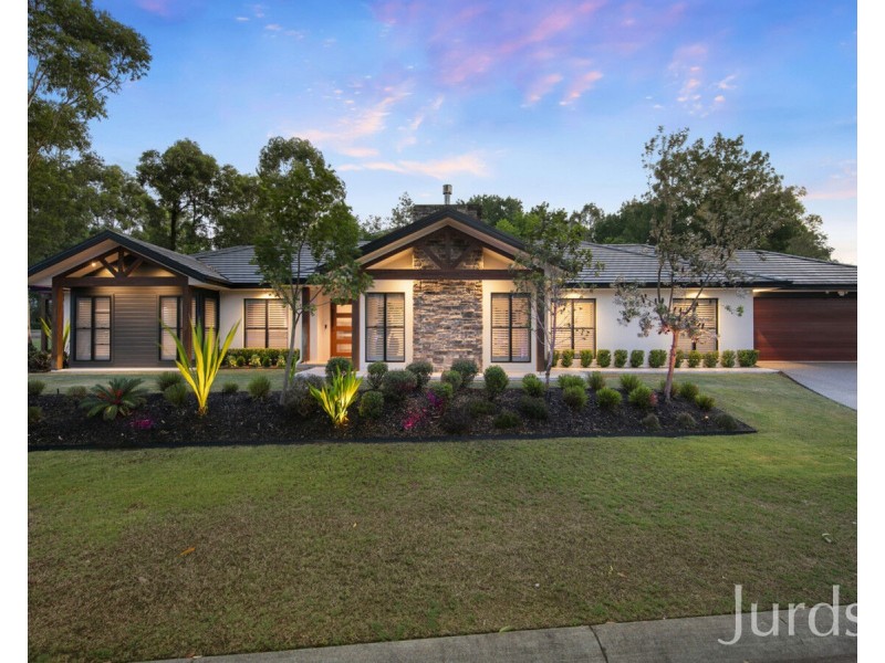 13 Liquid Amber Close, Pokolbin NSW 2320