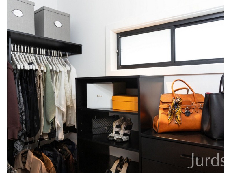 13 Liquid Amber Close, Pokolbin NSW 2320