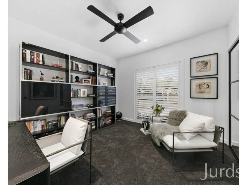 13 Liquid Amber Close, Pokolbin NSW 2320