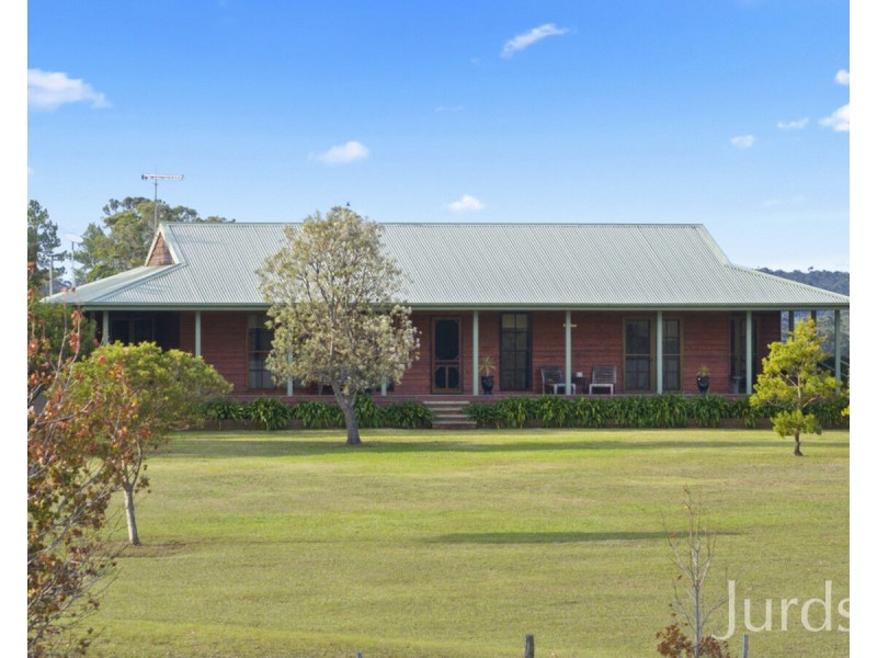155 Barraba Lane, Quorrobolong NSW 2325