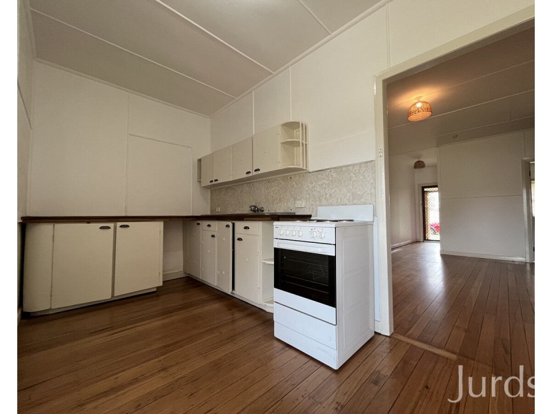 2/26 Carroll Avenue, Cessnock NSW 2325
