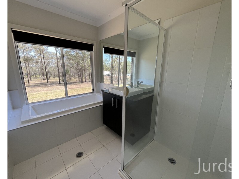 26 The Ballabourneen, Lovedale NSW 2325