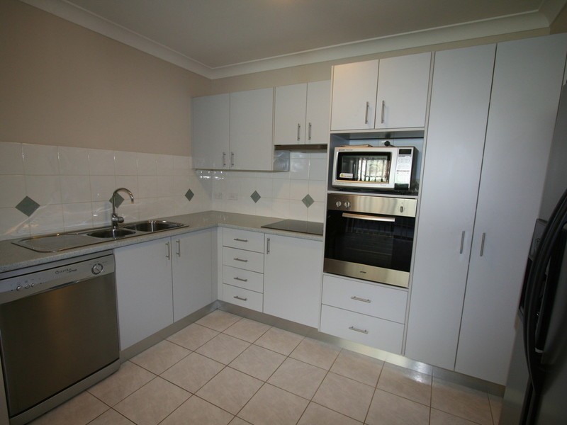 2/11A Greta Street, Aberdare NSW 2325