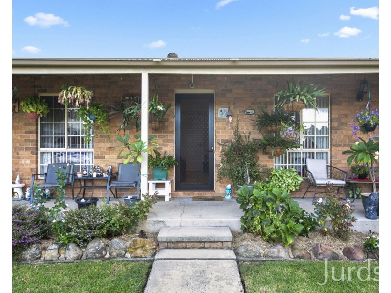 6 Charlton Street, Bellbird NSW 2325