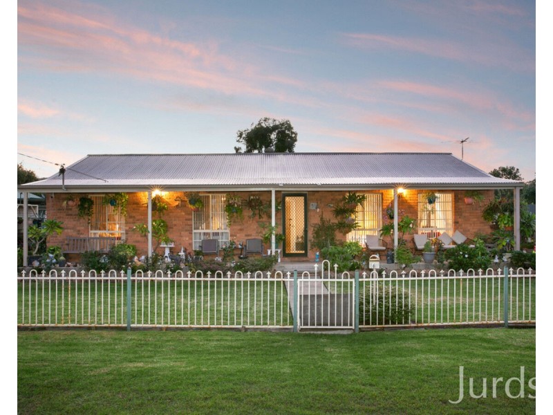 6 Charlton Street, Bellbird NSW 2325