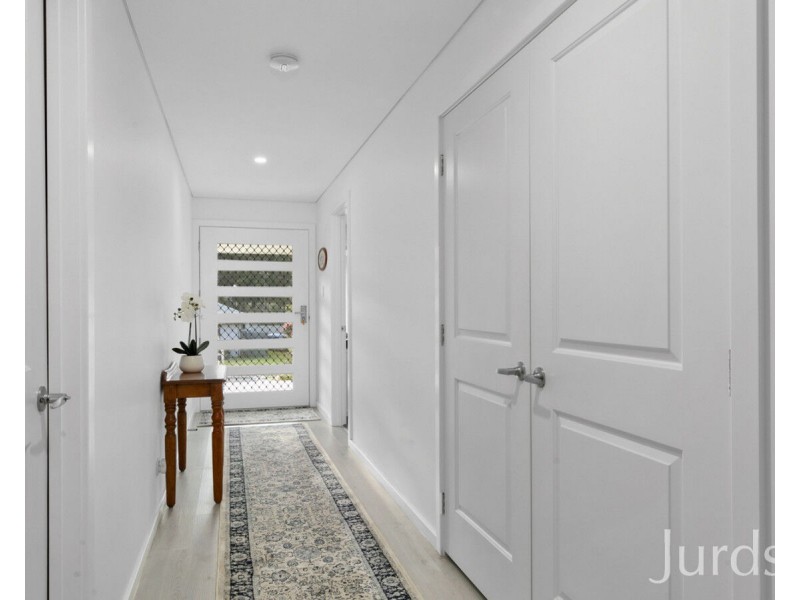 9 Rampling Avenue, North Rothbury NSW 2335