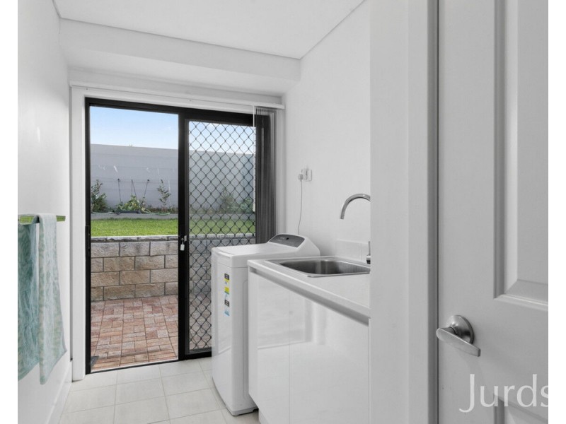 9 Rampling Avenue, North Rothbury NSW 2335