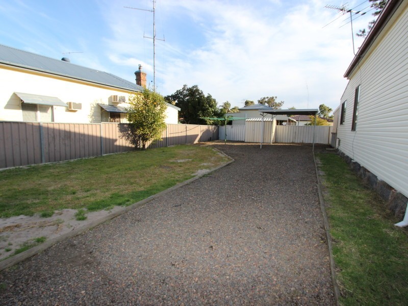 3 Hickey Street, Cessnock NSW 2325