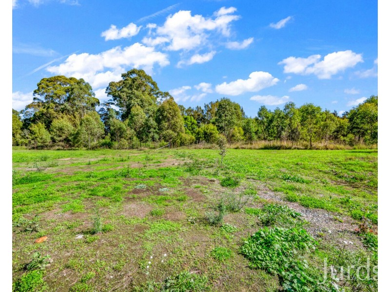 4 Bercini Place, Cessnock NSW 2325