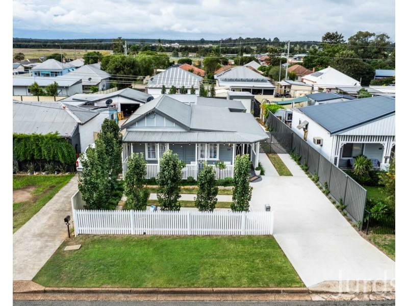 64 Love Street, Cessnock NSW 2325