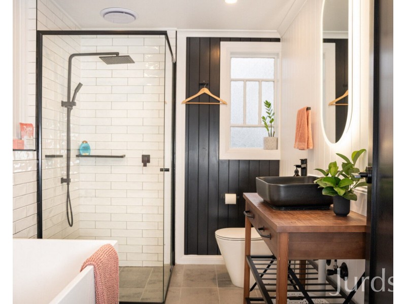 64 Love Street, Cessnock NSW 2325