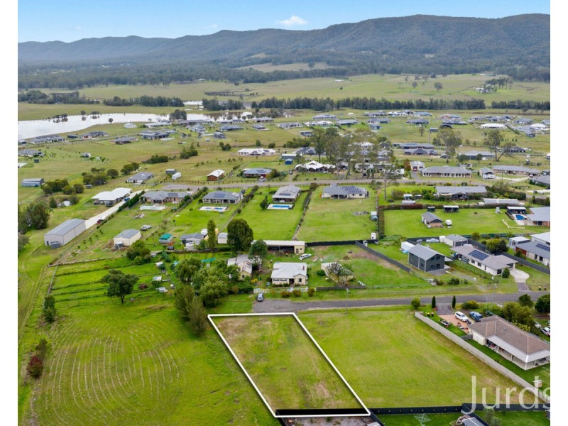 2 Walmsley Street, Millfield NSW 2325