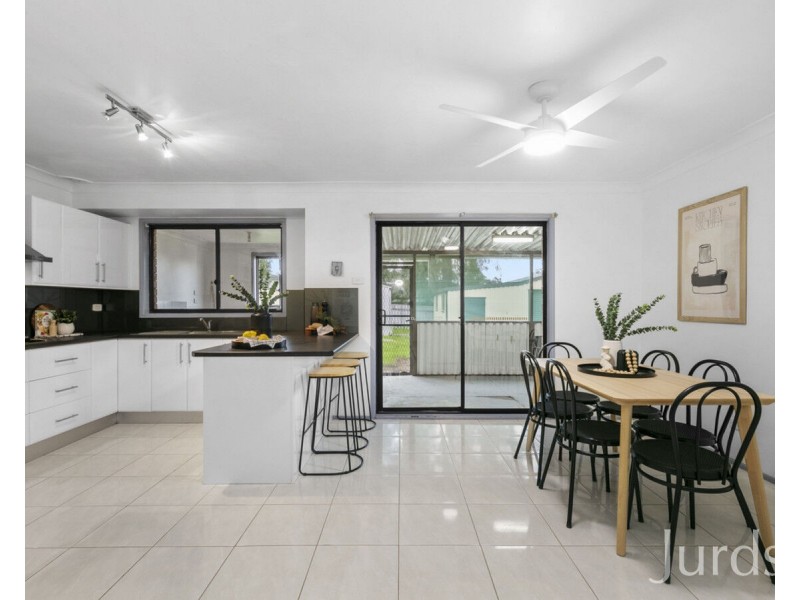 89 Armidale Street, Abermain NSW 2326