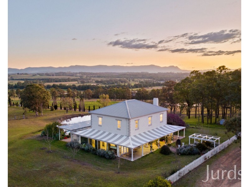 247 Wilderness Road, Lovedale NSW 2325
