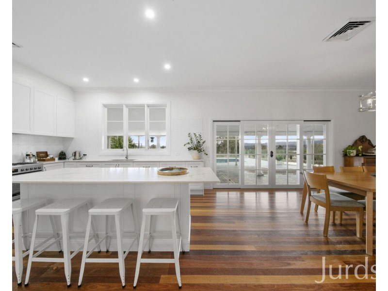 247 Wilderness Road, Lovedale NSW 2325