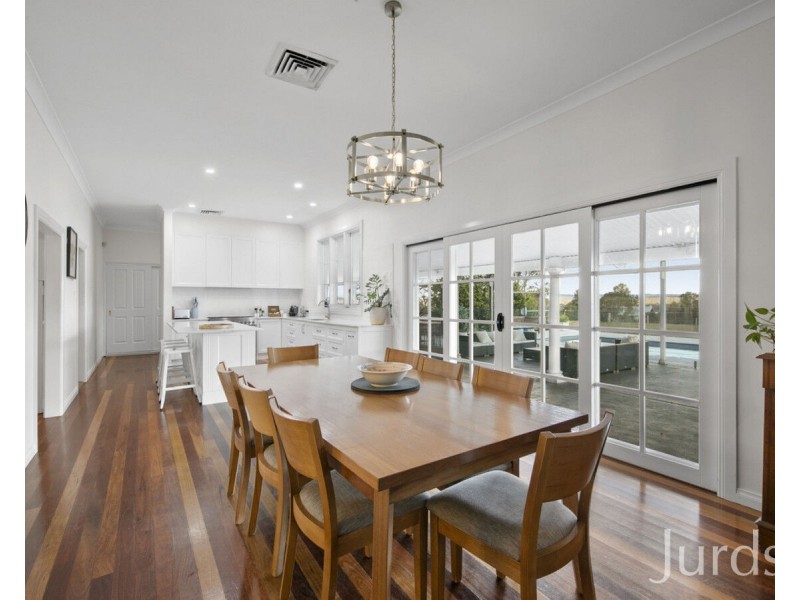 247 Wilderness Road, Lovedale NSW 2325