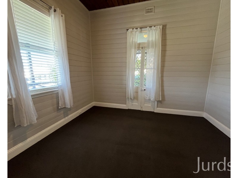 51 Love Street, Cessnock NSW 2325