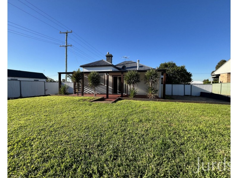 51 Love Street, Cessnock NSW 2325
