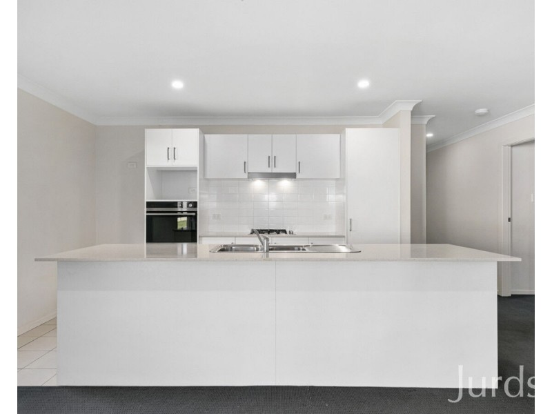 14 Vulture Street, Ellalong NSW 2325